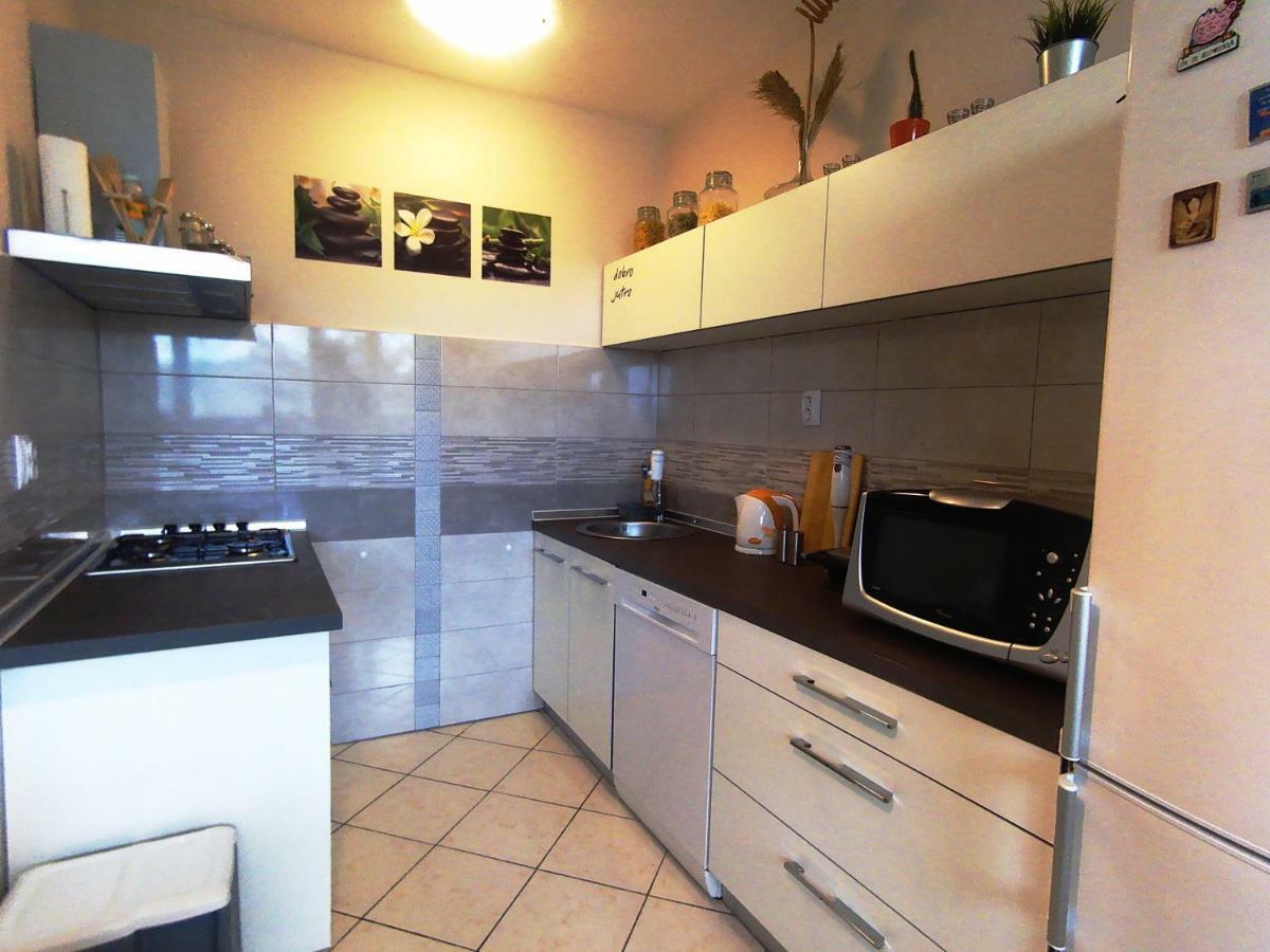 Apartments Zara- Zd Ngoại thất bức ảnh